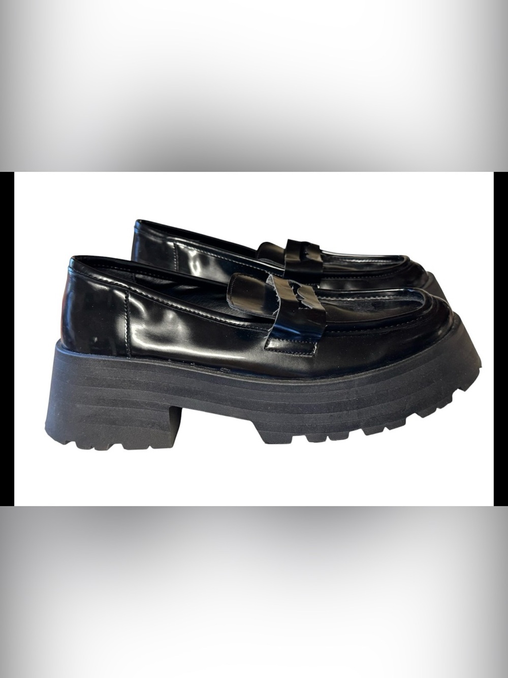 Like new! ASOS Chunky Loafer SZ 10 Black Patent
